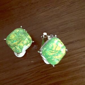 Emerald clip on earings